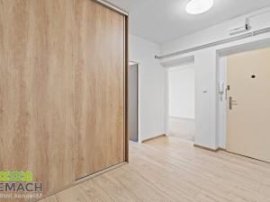 Pronájem bytu 2+1, Uherské Hradiště, Za Alejí, 69 m2