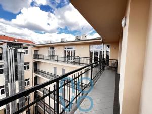 Pronájem bytu 2+kk, Praha - Karlín, Vítkova, 41 m2