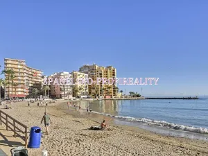 Prodej bytu 5+kk, Torrevieja, Španělsko, 110 m2