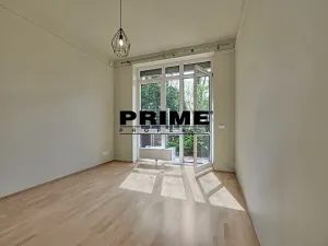 Pronájem bytu 2+kk, Praha - Vinohrady, U Zvonařky, 50 m2