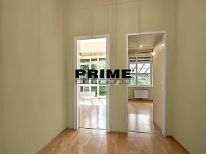 Pronájem bytu 2+kk, Praha - Vinohrady, U Zvonařky, 50 m2
