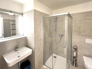 Pronájem bytu 1+kk, Praha - Modřany, Mezi vodami, 31 m2