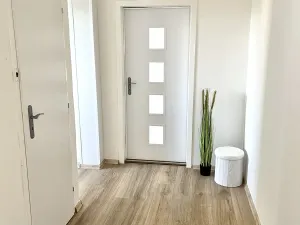 Pronájem bytu 3+1, Česká Lípa, Uranová, 77 m2