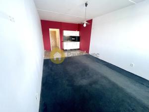 Prodej bytu 1+kk, Strakonice - Strakonice II, Na Ohradě, 33 m2