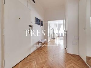 Pronájem bytu 2+kk, Praha - Nové Město, Na zbořenci, 48 m2