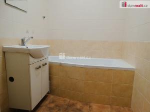 Pronájem bytu 2+1, Zlín, Družstevní, 60 m2