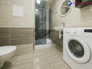 Prodej bytu 1+kk, Praha - Bohnice, Cafourkova, 32 m2