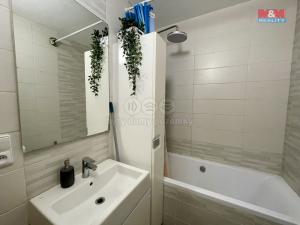 Prodej bytu 4+kk, Praha - Řepy, Vondroušova, 74 m2