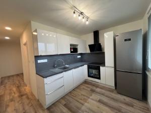 Pronájem bytu 2+1, České Budějovice - České Budějovice 2, V. Talicha, 65 m2