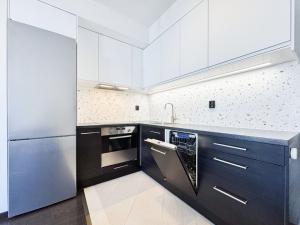 Pronájem bytu 2+kk, Praha - Střížkov, Makedonská, 56 m2