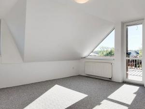 Prodej rodinného domu, Horní Jelení, K Dubu, 158 m2