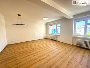 Pronájem bytu 3+kk, Praha - Libeň, U svobodárny, 82 m2