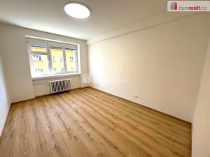 Pronájem bytu 3+kk, Praha - Libeň, U svobodárny, 82 m2