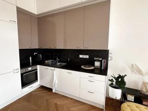Pronájem bytu 3+kk, Praha - Dejvice, Václavkova, 66 m2