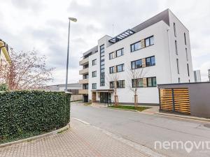 Prodej bytu 2+kk, Praha - Vinohrady, Perucká, 46 m2