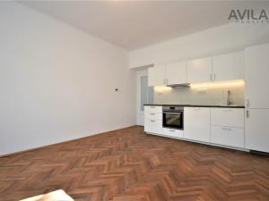 Pronájem bytu 2+kk, Praha - Smíchov, U Nikolajky, 52 m2