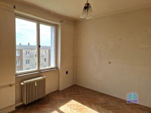 Prodej bytu 3+1, Stříbro, Brožíkova, 57 m2