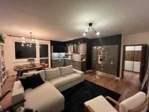 Pronájem bytu 3+kk, Pardubice - Trnová, Jozefa Gabčíka, 85 m2