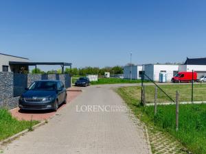 Prodej pozemku, Praha - Kbely, 707 m2