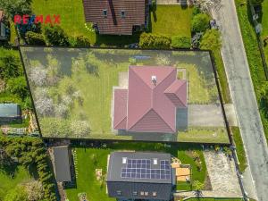 Prodej rodinného domu, Svárov, Ptická, 271 m2