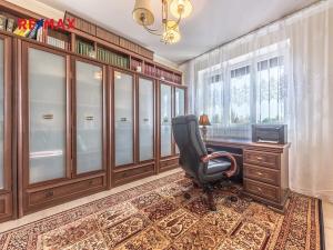 Prodej rodinného domu, Svárov, Ptická, 271 m2