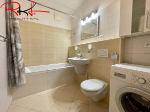 Pronájem bytu 2+kk, Praha - Stodůlky, Petržílkova, 58 m2