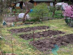 Prodej zahrady, Pardubice, 387 m2