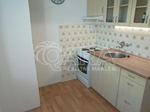 Pronájem bytu 2+1, Pardubice - Ohrazenice, Pohránovská, 45 m2