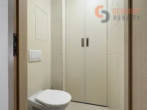 Prodej bytu 3+1, Valtice, Pod zámkem, 89 m2