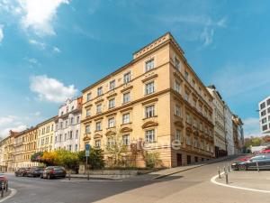 Pronájem bytu 1+1, Praha - Smíchov, Grafická, 43 m2