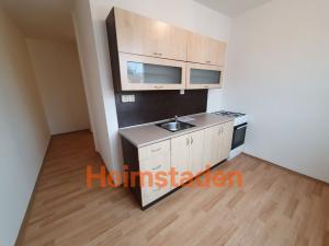 Pronájem bytu 2+1, Karviná - Nové Město, tř. Osvobození, 55 m2