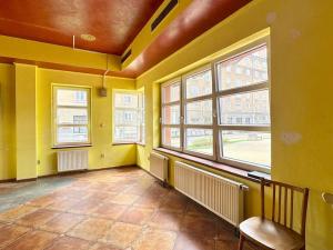 Prodej obchodního prostoru, Havířov - Šumbark, nám. T. G. Masaryka, 230 m2