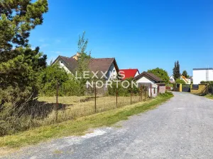 Prodej pozemku pro bydlení, Praha - Újezd nad Lesy, Třebětínská, 1005 m2