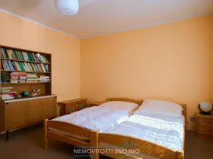 Prodej rodinného domu, Štěkeň, Lesní, 165 m2