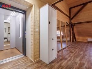 Prodej vícegeneračního domu, Valeč, Široká, 688 m2