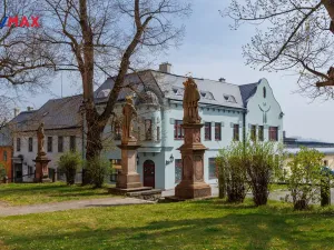 Prodej vícegeneračního domu, Valeč, Široká, 688 m2