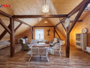 Prodej ubytování, Valeč, Široká, 688 m2