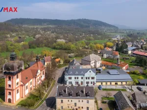 Prodej vícegeneračního domu, Valeč, Široká, 688 m2