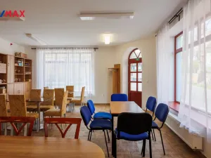 Prodej vícegeneračního domu, Valeč, Široká, 688 m2