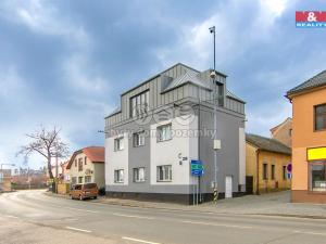 Pronájem bytu 1+kk, Zdice, Palackého náměstí, 26 m2