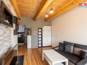 Prodej bytu 2+kk, Řevničov, Husova, 48 m2