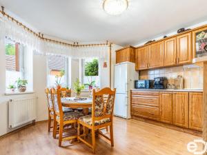 Prodej rodinného domu, Šitbořice, Karpaty I., 145 m2