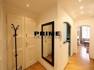 Pronájem bytu 3+1, Praha - Nové Město, Odborů, 80 m2
