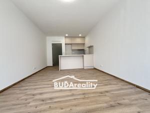 Pronájem bytu 1+kk, Zlín, Kvítková, 33 m2