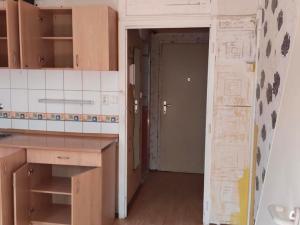 Prodej bytu 1+kk, Karlovy Vary, Východní, 19 m2