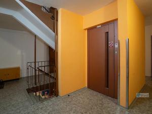 Prodej bytu 3+kk, Praha - Horní Měcholupy, Janovská, 63 m2