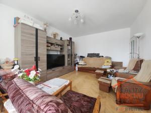 Prodej bytu 3+1, Hradec Králové, třída SNP, 74 m2