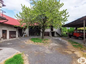 Prodej rodinného domu, Netřebice, 242 m2