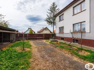 Prodej rodinného domu, Netřebice, 242 m2
