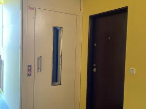 Pronájem bytu 2+kk, Brno - Bohunice, Uzbecká, 4488 m2